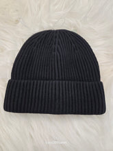 Load image into Gallery viewer, Satin lined beanie
